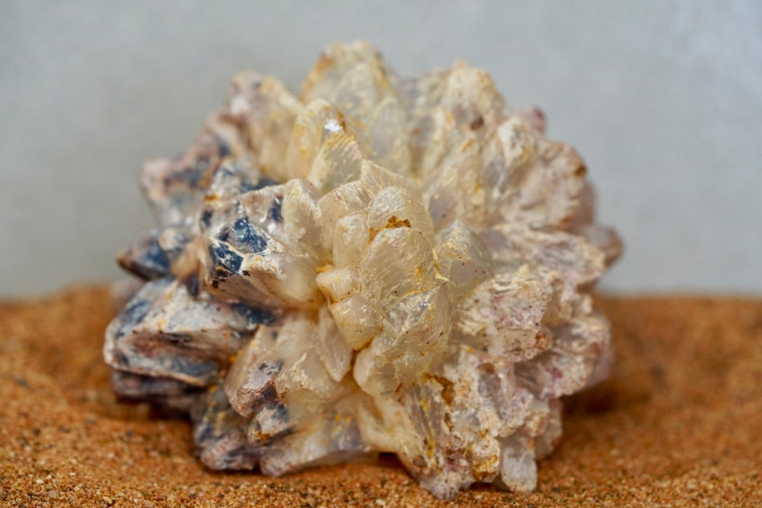 'Glacial Melt' Opal Pineapple